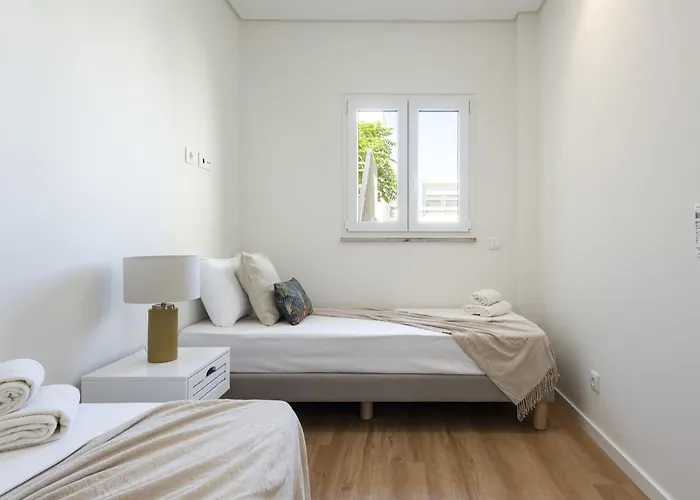 Mira Mar 2 - Near The By Hd Apartment Quarteira